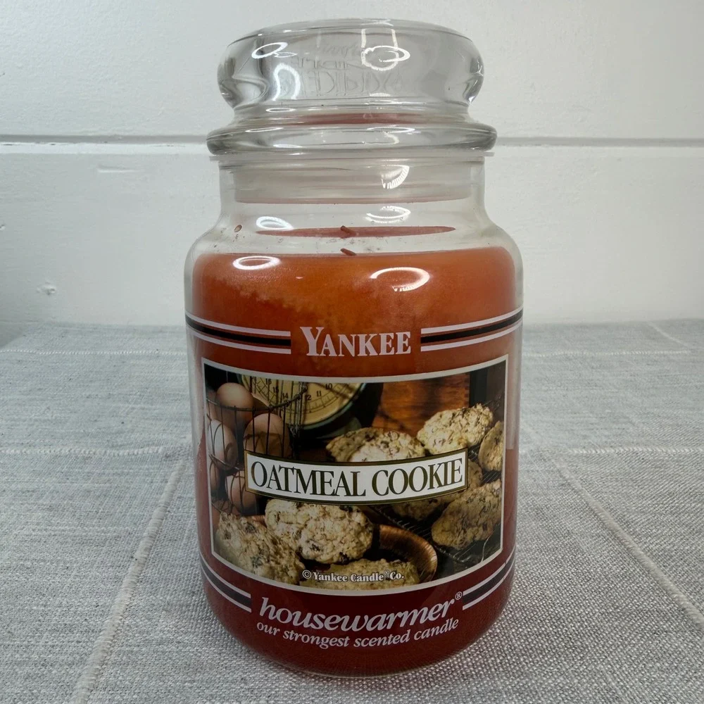 NEW Yankee Candle Oatmeal Cookie 22oz Candle Jar Black Label NEW